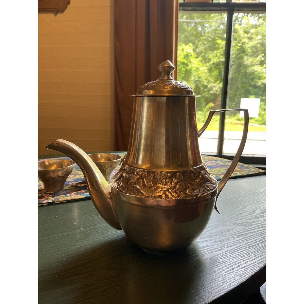 Vintage Brass Tea Coffee Pot Set with 2 Leaf Handle Cups Embossed Floral Pattern - Picture 6 of 16